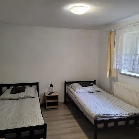 Pokoje ホームステイ Starogard Gdański